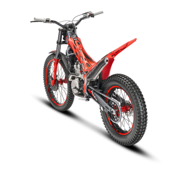 EVO-FACTORY-300-4T-MY-2025-4-scaled Beta Evo 4T 300