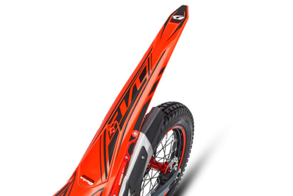 evo-detail_codone-705x471 Beta Evo 4T 300